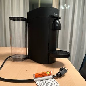 Nespresso VertuoPlus Deluxe Matte Black
